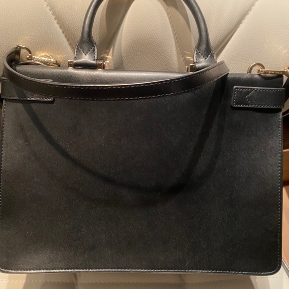 Michael Kors Tatiana M Leather Satchel Blk Gold - Picture 2 of 5